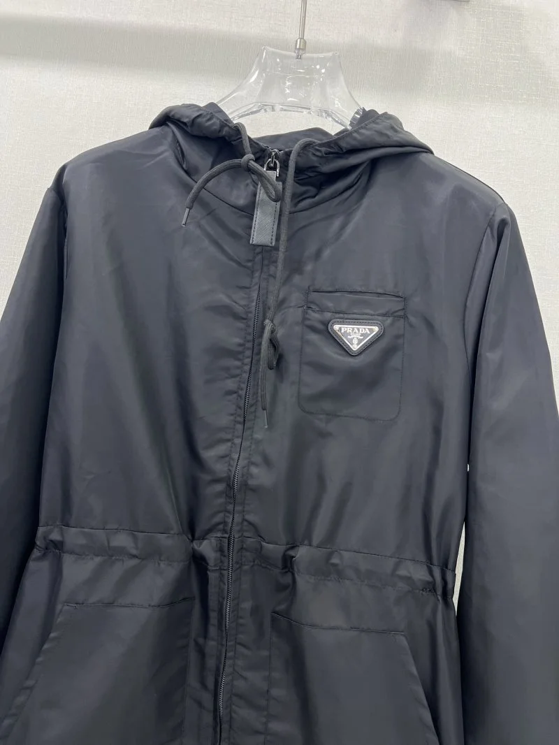 Lightweight Prada Outwear 166182