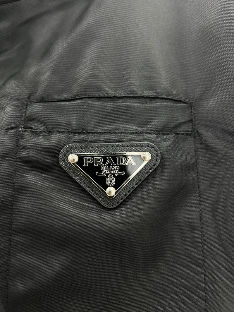Lightweight Prada Outwear 166182