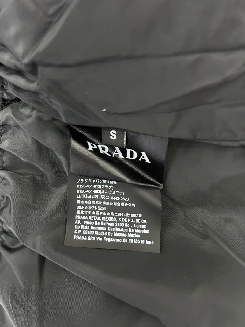 Prada Outwear Durable 166140