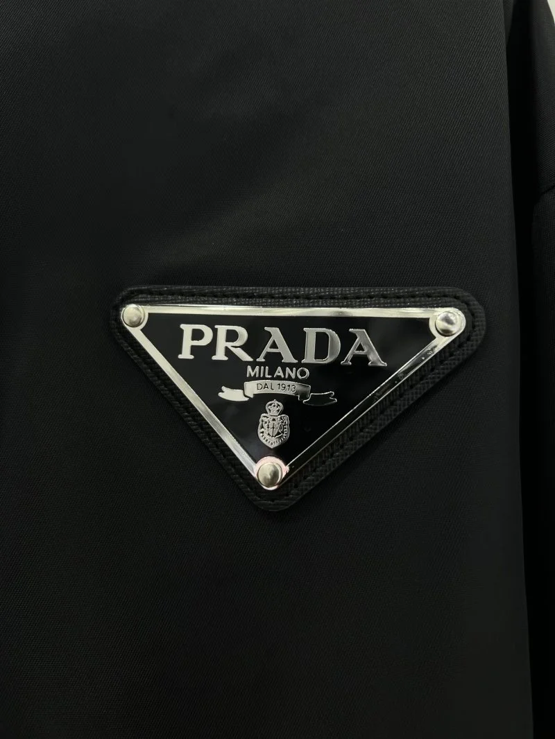 Prada Outwear Durable 166140