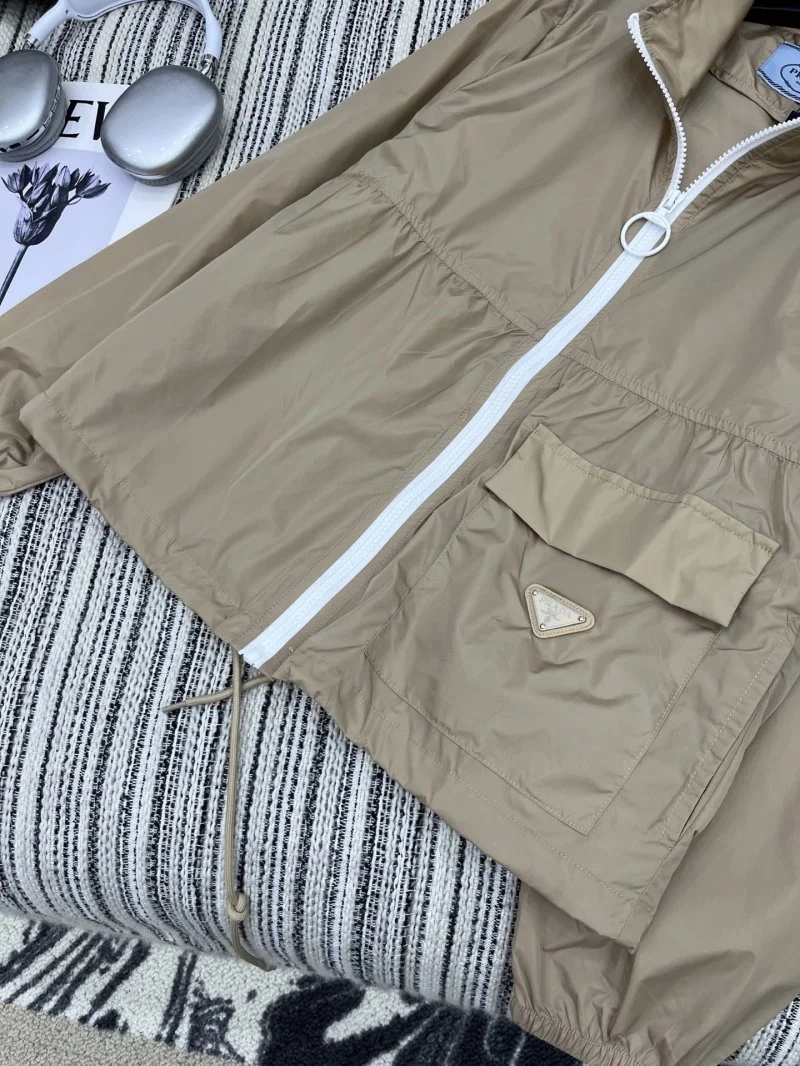 Popular Prada Outwear 166542
