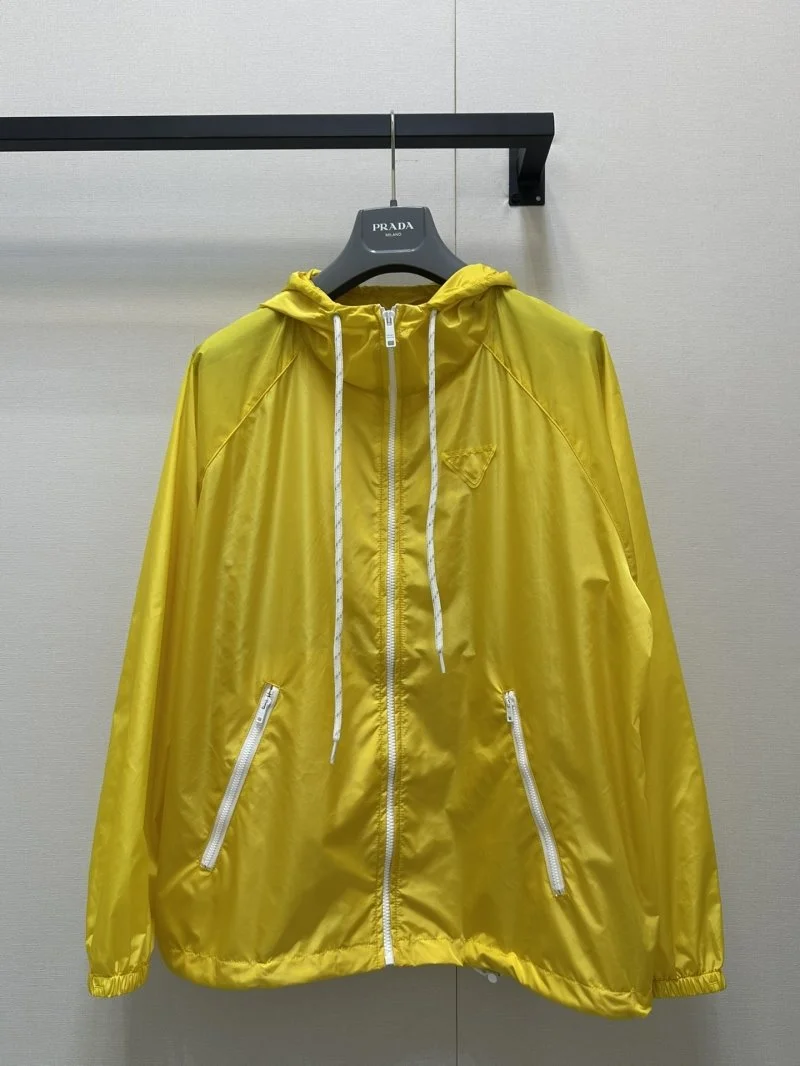 NewStyle Prada Outwear 165947