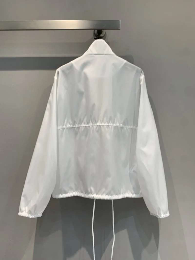 MultiPurpose Prada Outwear 165888