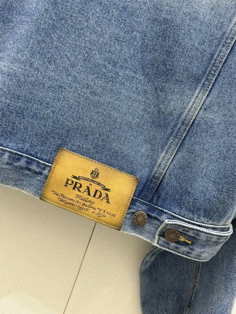 GoAnywhere Prada Outwear 165849