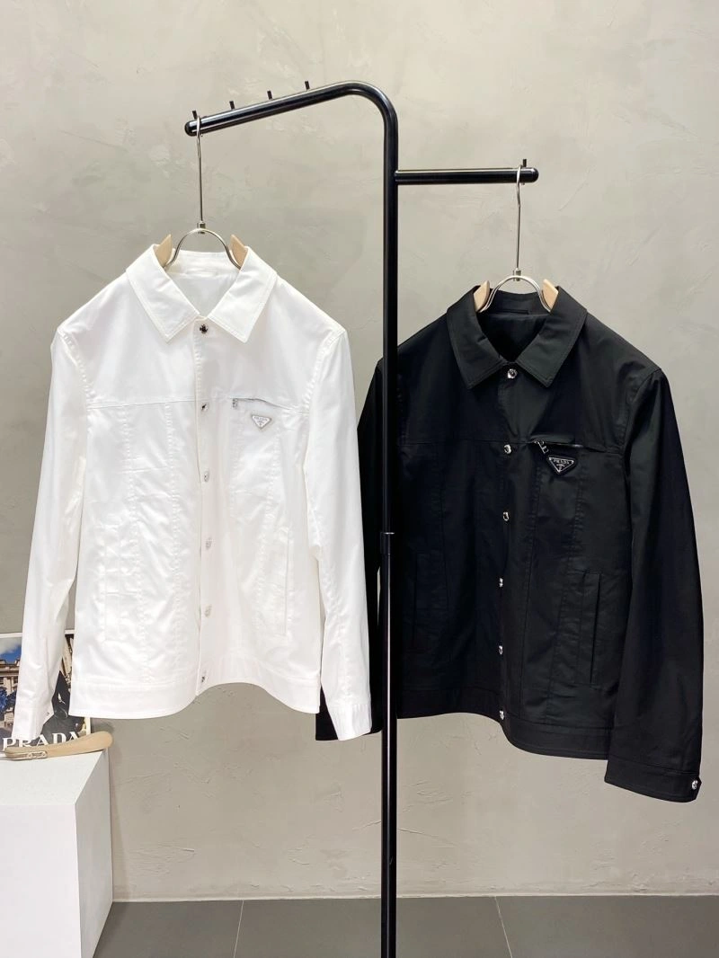 Effortless Prada Outwear 169452