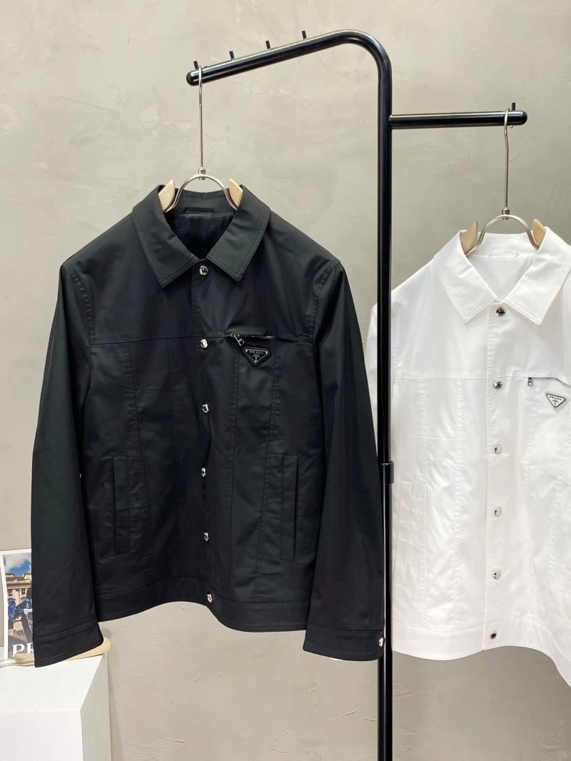 Effortless Prada Outwear 169452