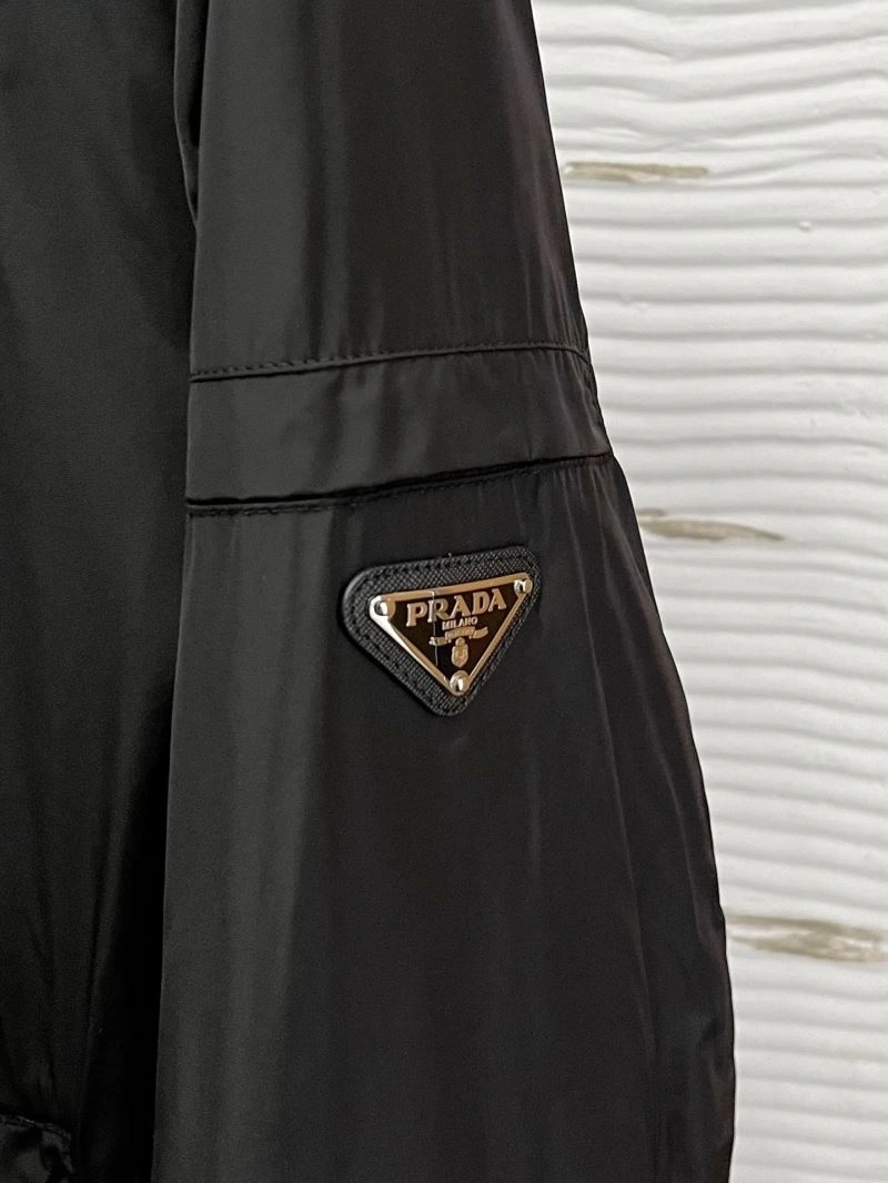 Prada Outwear FreshLook 169450