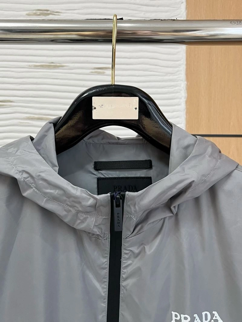 AllSeason Prada Outwear 169512