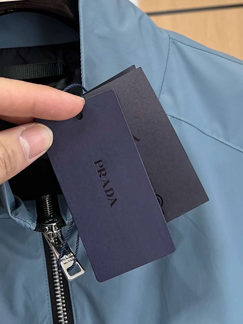 Vibrant Prada Outwear 169449