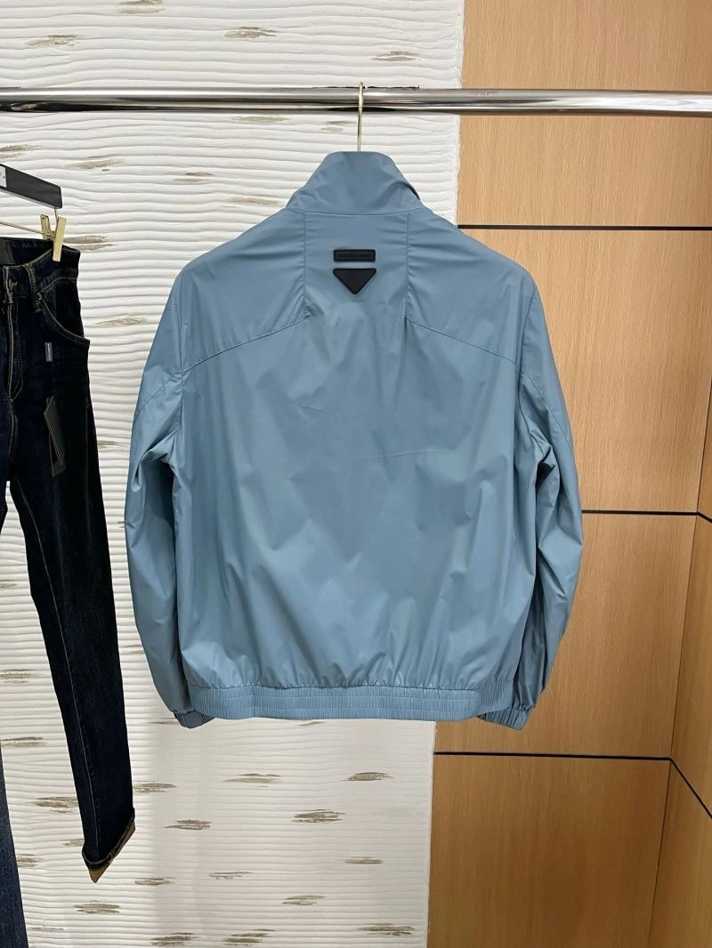 Vibrant Prada Outwear 169449