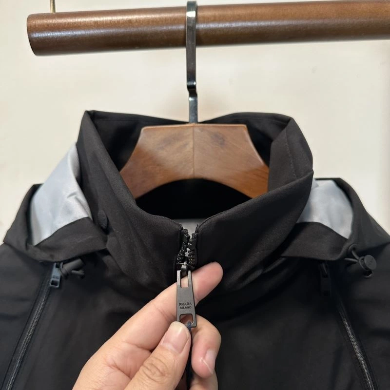 EyeCatching Prada Outwear 169456