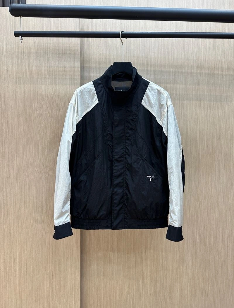 Timeless Prada Outwear 169436
