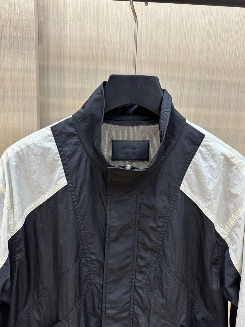 Timeless Prada Outwear 169436