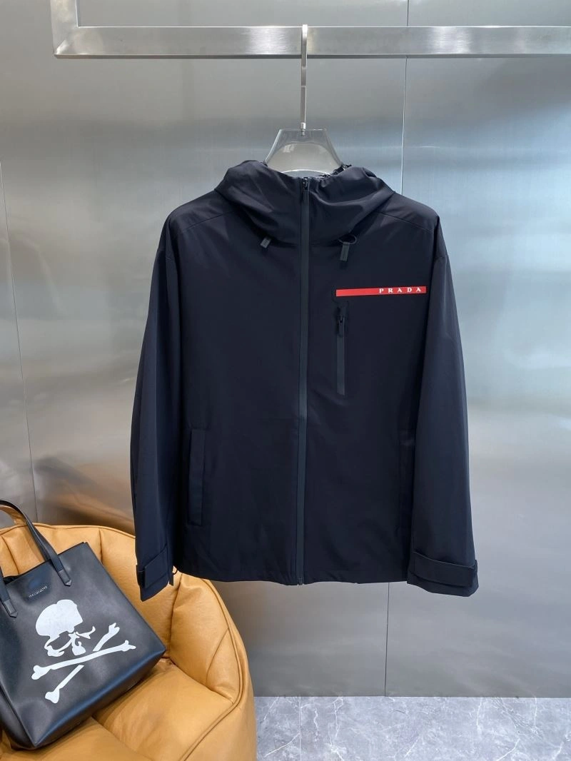 Stretchable Prada Outwear 169426