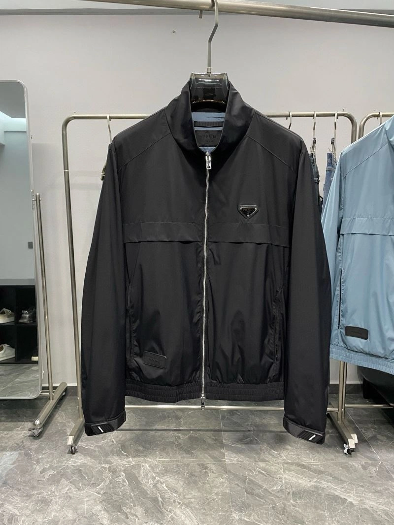 Comfortable Prada Outwear 169410