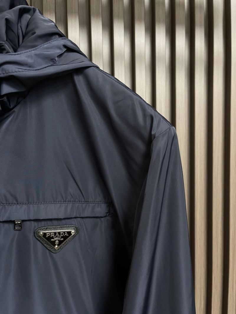 Prada Outwear Minimalist 169401