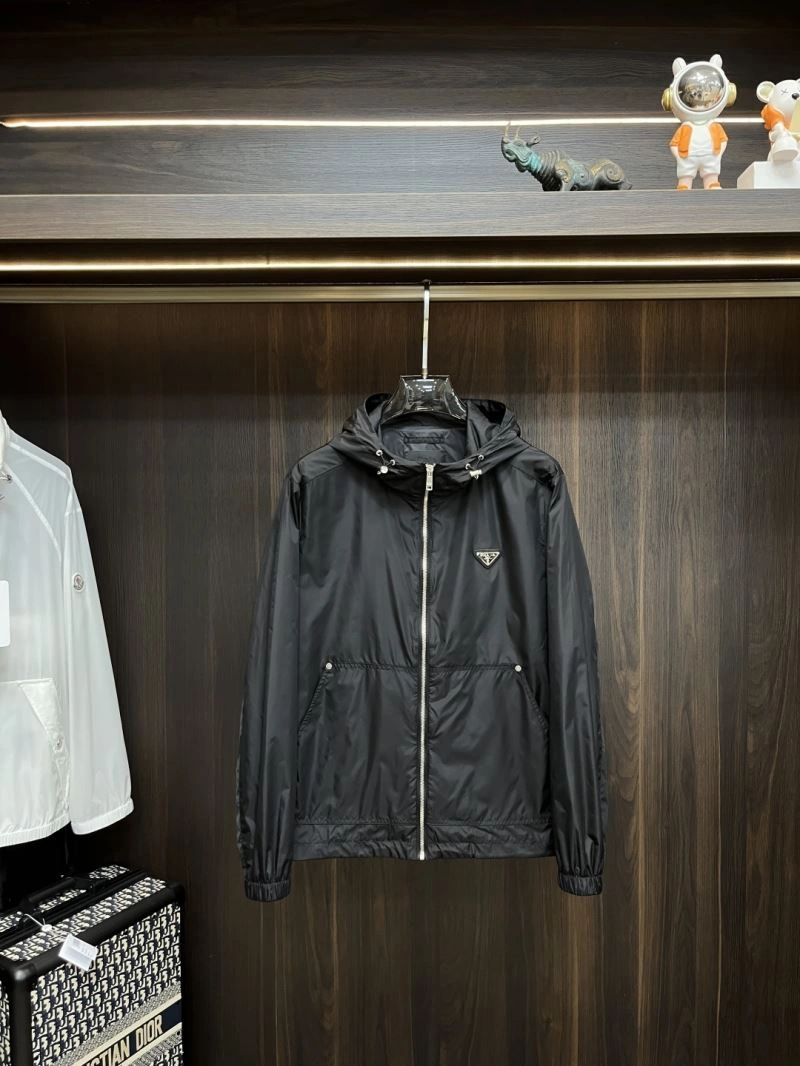 Prada Outwear Trendsetting 169420