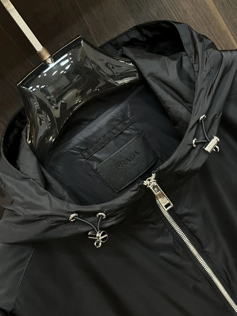 Prada Outwear Trendsetting 169420