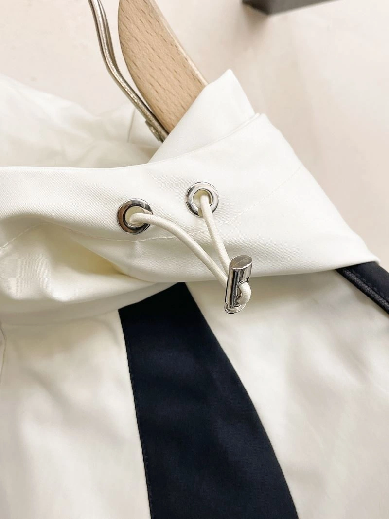 Breathable Prada Outwear 169406