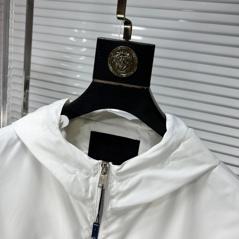 Prada Outwear Classic 169389