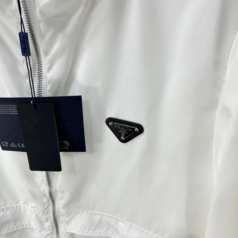 Prada Outwear Classic 169389