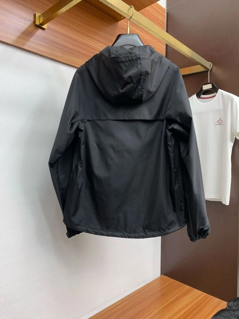 WaterResistant Prada Outwear 169392