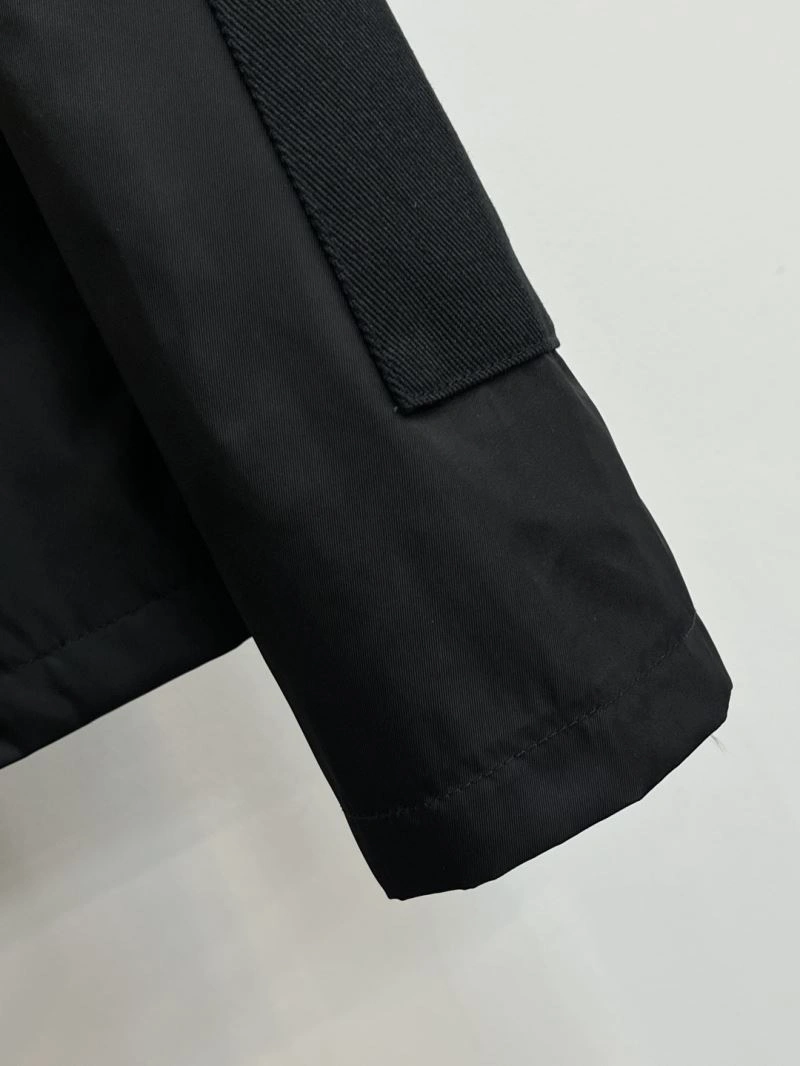 GoAnywhere Prada Outwear 169387