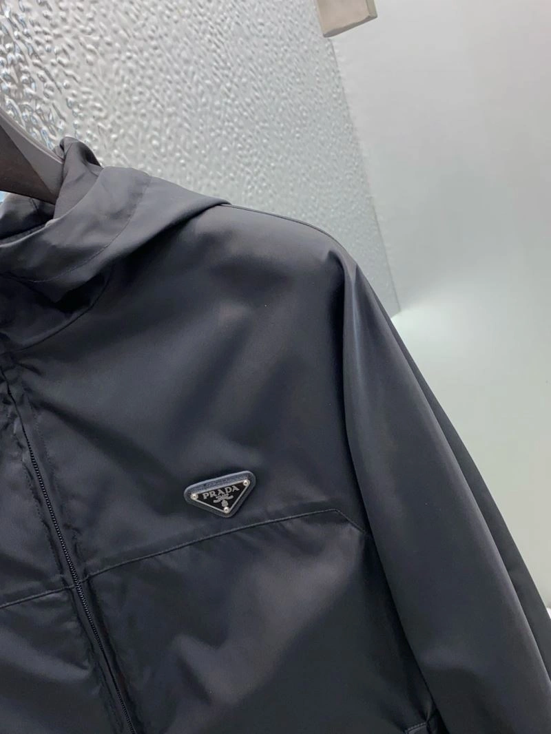 Prada Outwear Comfortable 169376