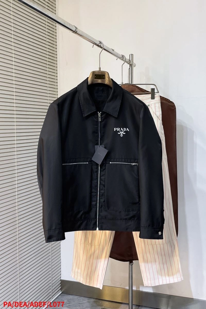ZipUp Prada Outwear 168867