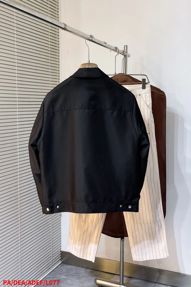 ZipUp Prada Outwear 168867
