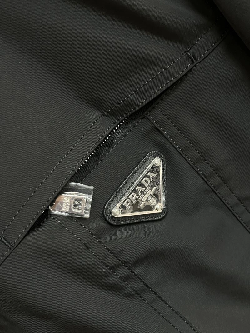MultiPurpose Prada Outwear 168838