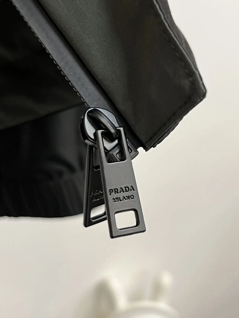 UrbanStyle Prada Outwear 168843