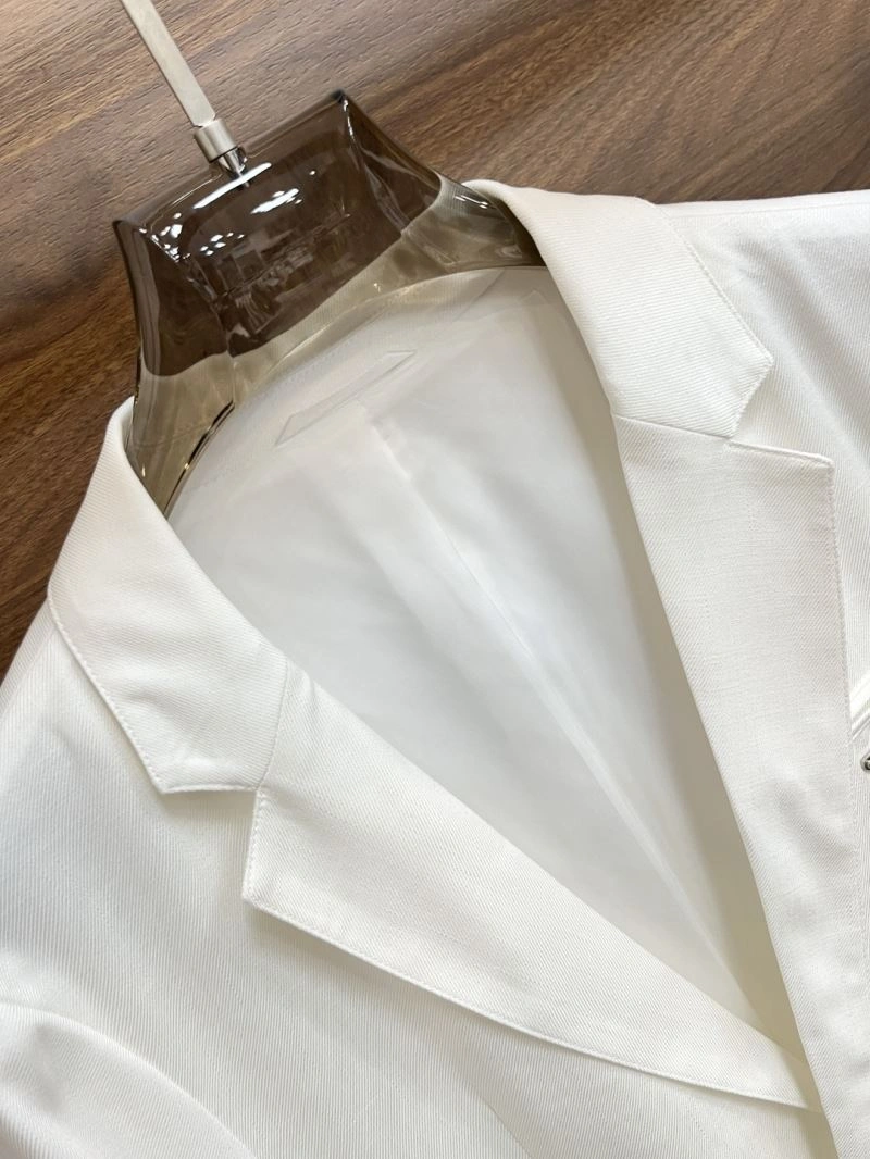 Functional Prada Outwear 168841