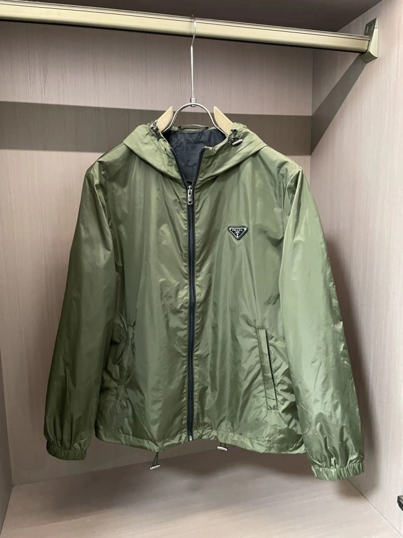 Casual Prada Outwear 168839