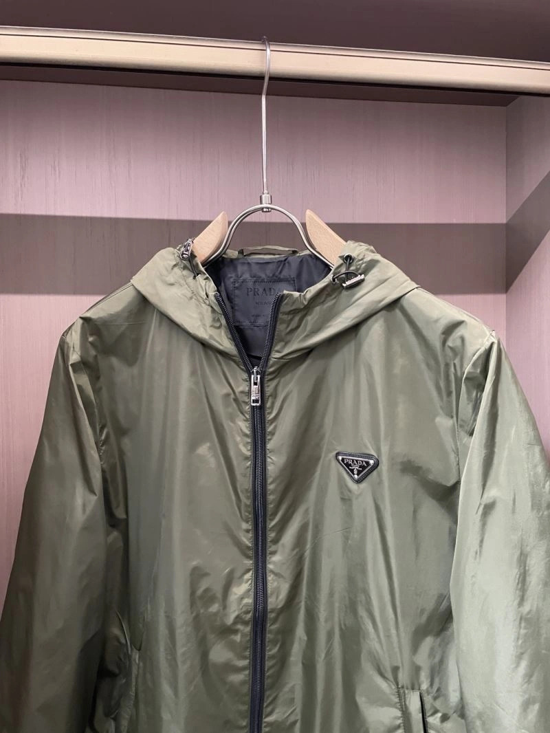 Casual Prada Outwear 168839