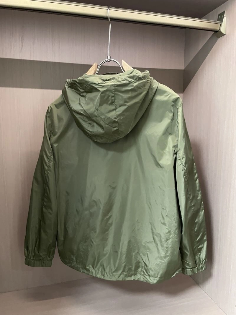 Casual Prada Outwear 168839