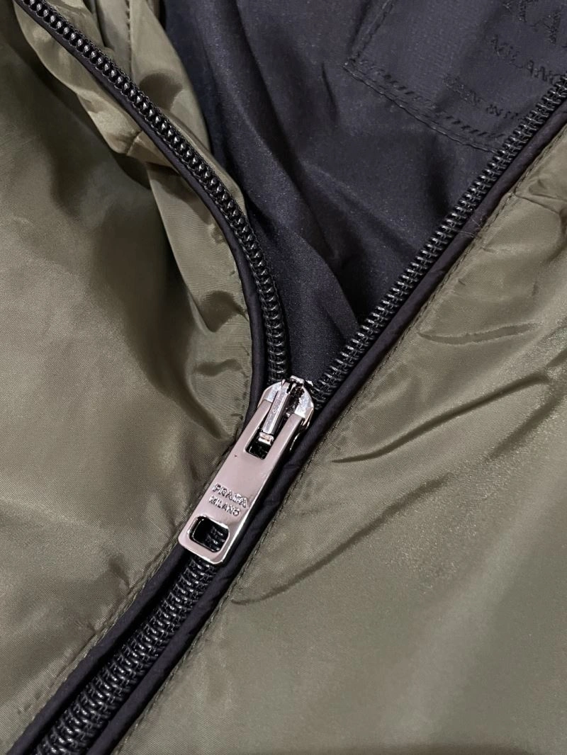 Casual Prada Outwear 168839