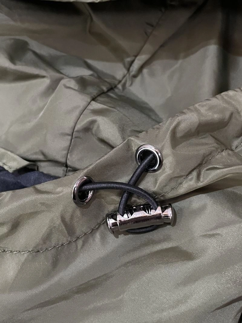Casual Prada Outwear 168839