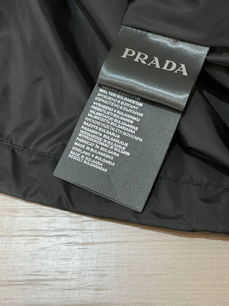 Premium Prada Outwear 168902