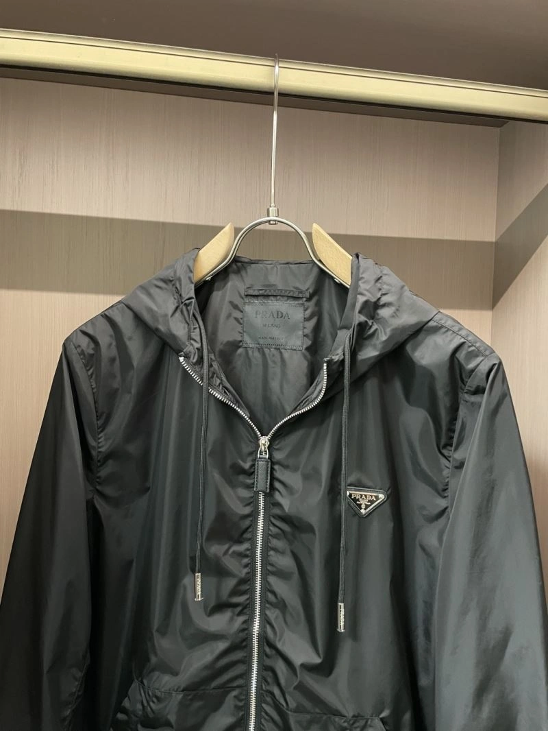 Prada Outwear Sophisticated 168832