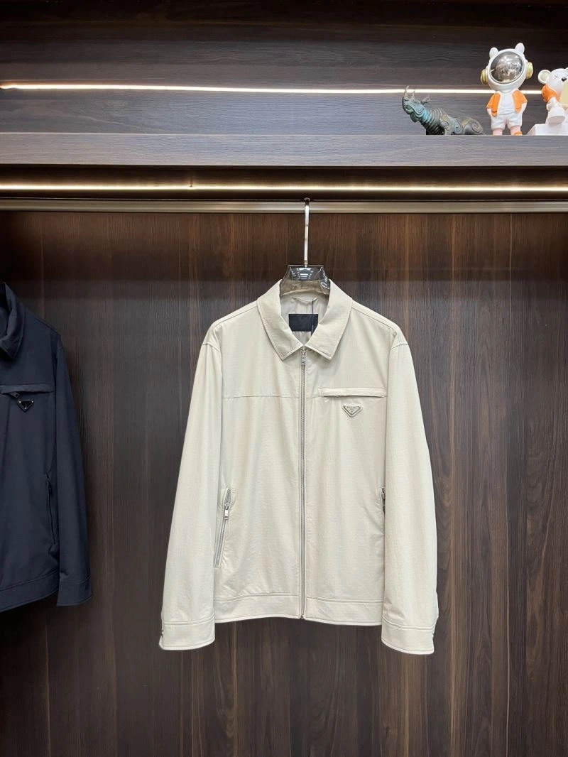 Trendsetting Prada Outwear 168831
