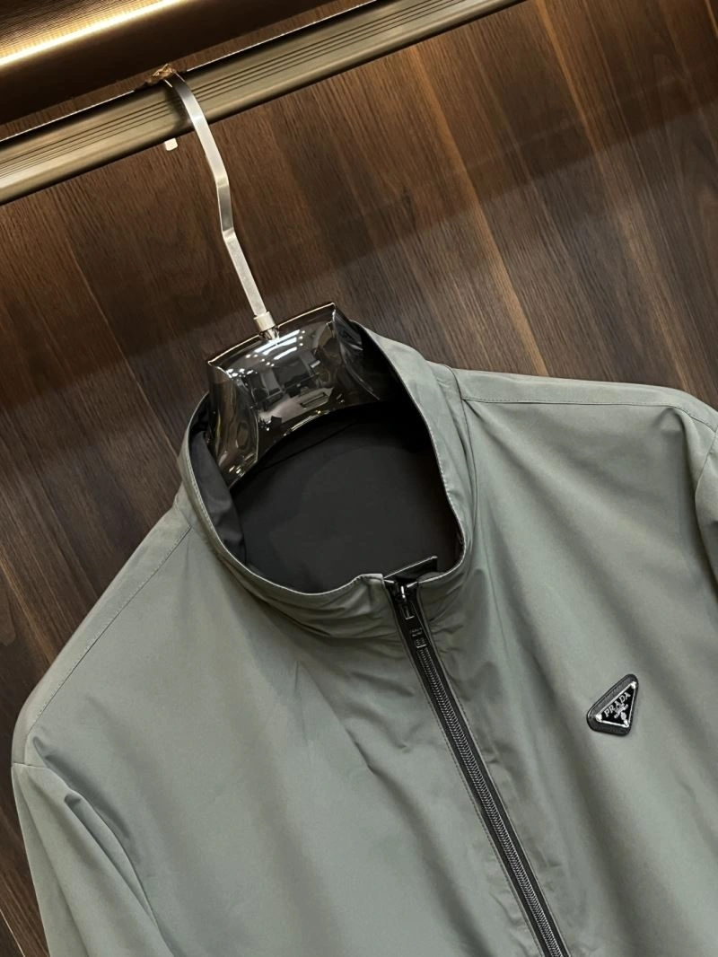 Prada Outwear Sophisticated 168825