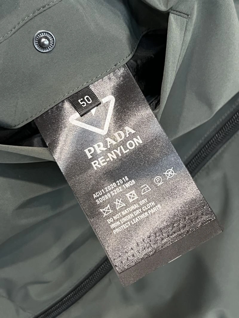 Prada Outwear Sophisticated 168825
