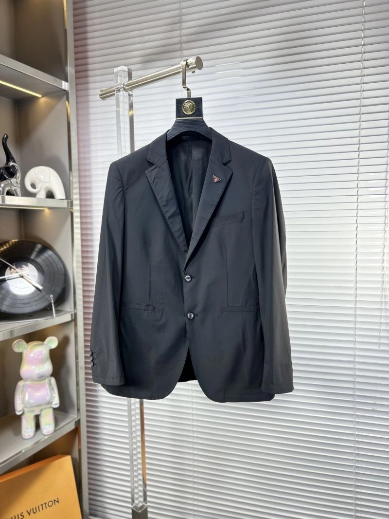 TopPick Prada Outwear 168819