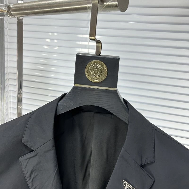 TopPick Prada Outwear 168819
