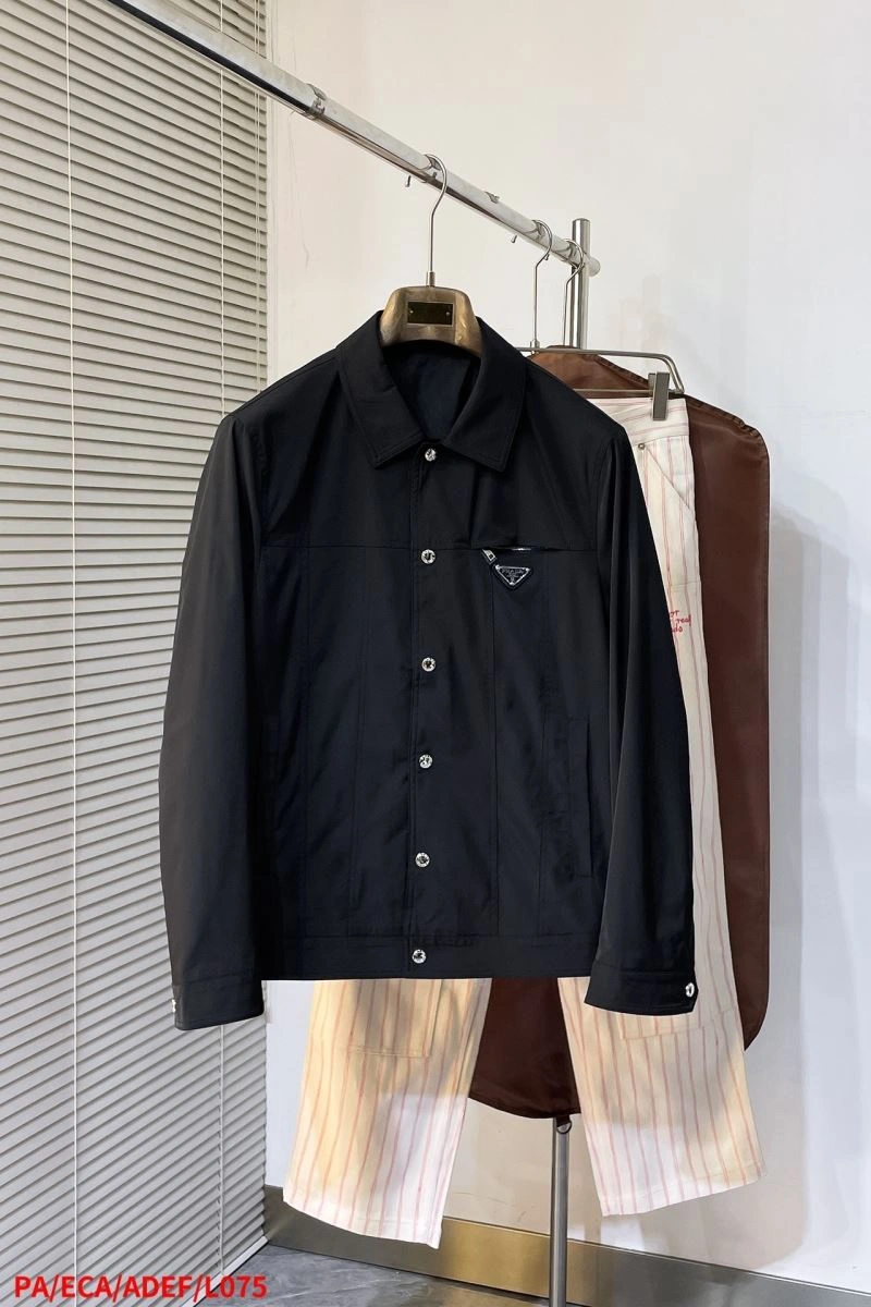 Prada Outwear ZipUp 168815