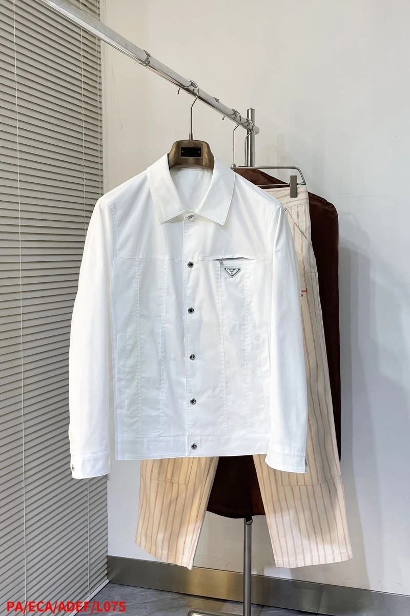 Prada Outwear ZipUp 168815