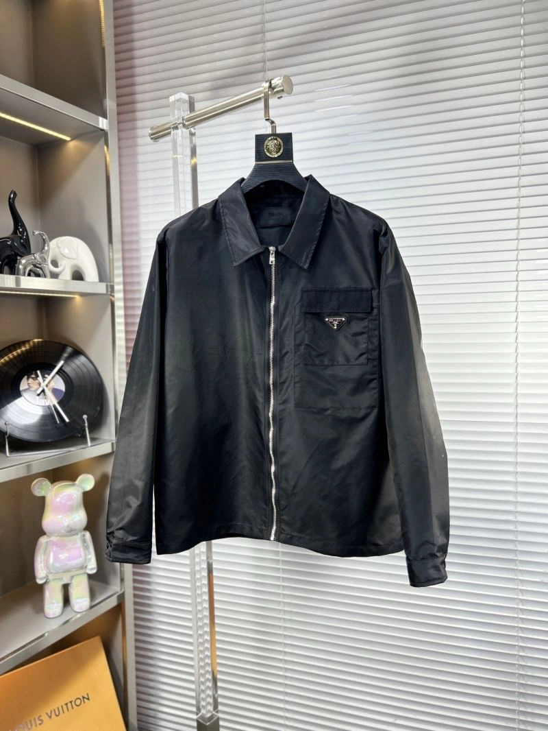 WellDesigned Prada Outwear 168811