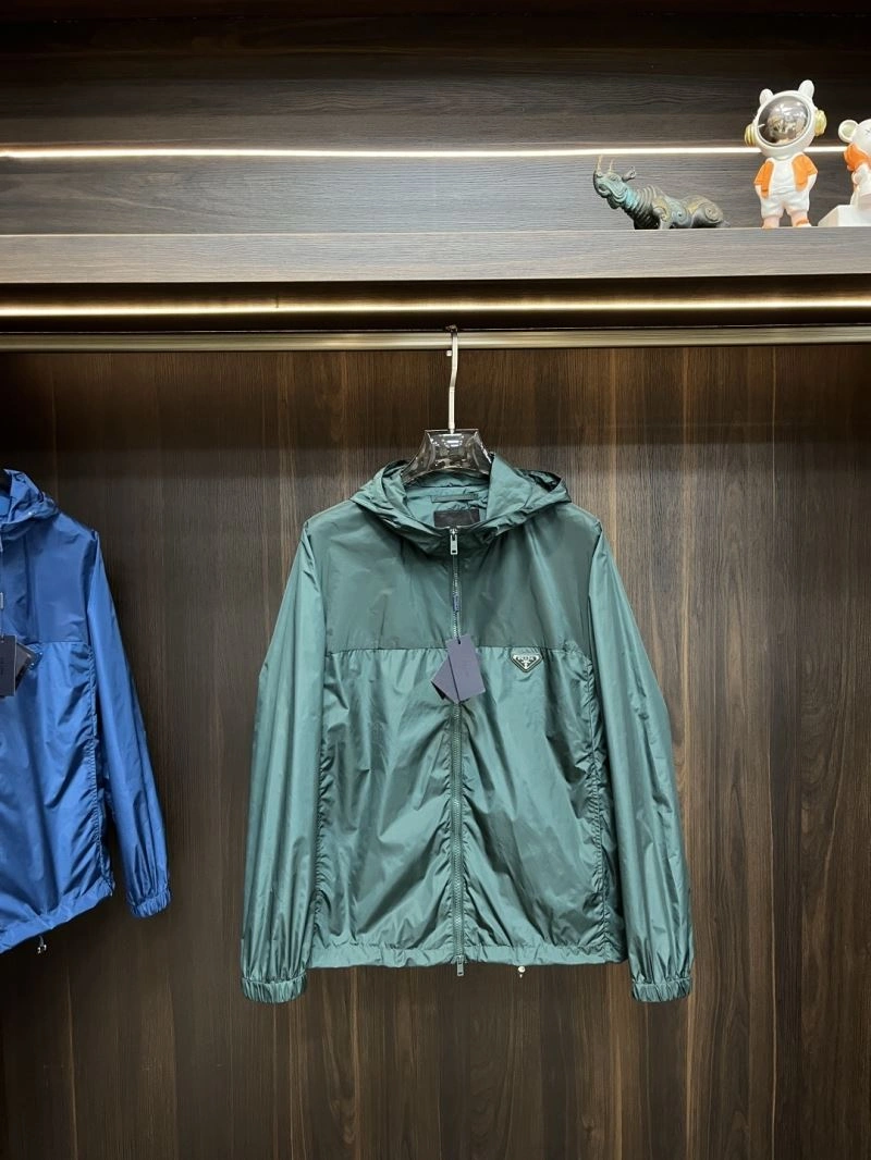 Upgraded Prada Outwear 168854