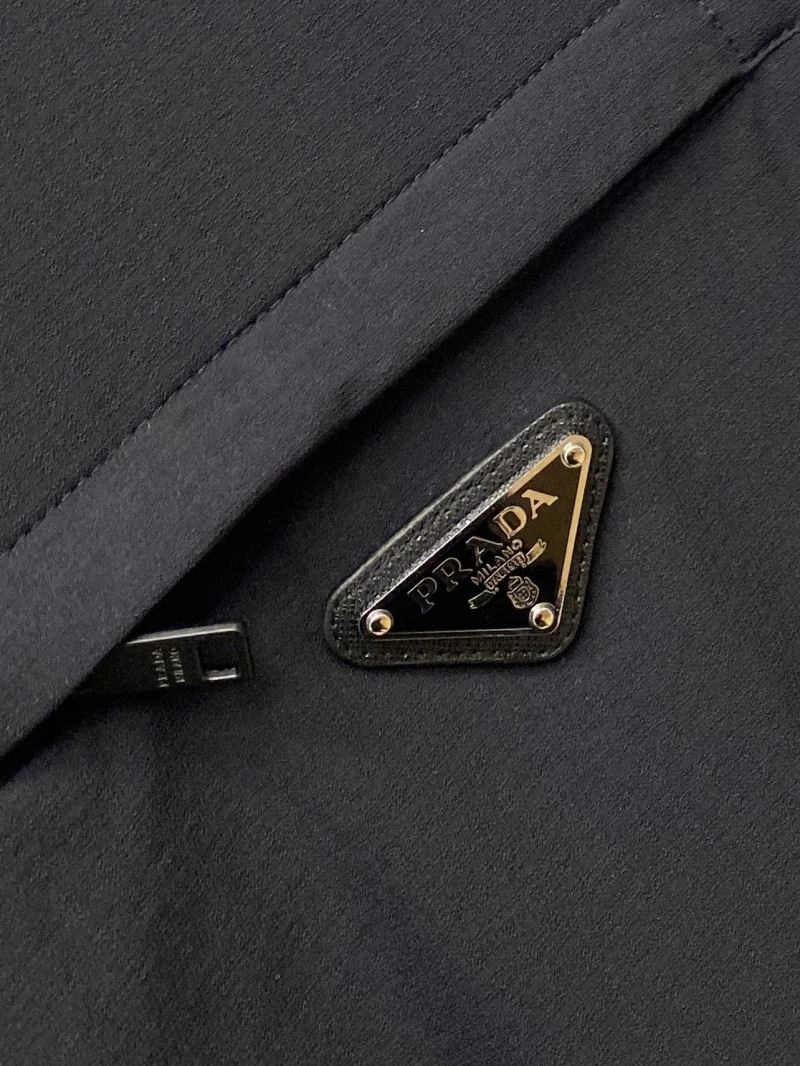Breathable Prada Outwear 168813